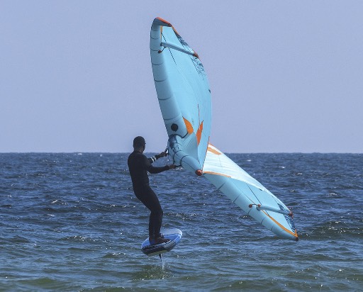 ウィングフォイル体験の様子